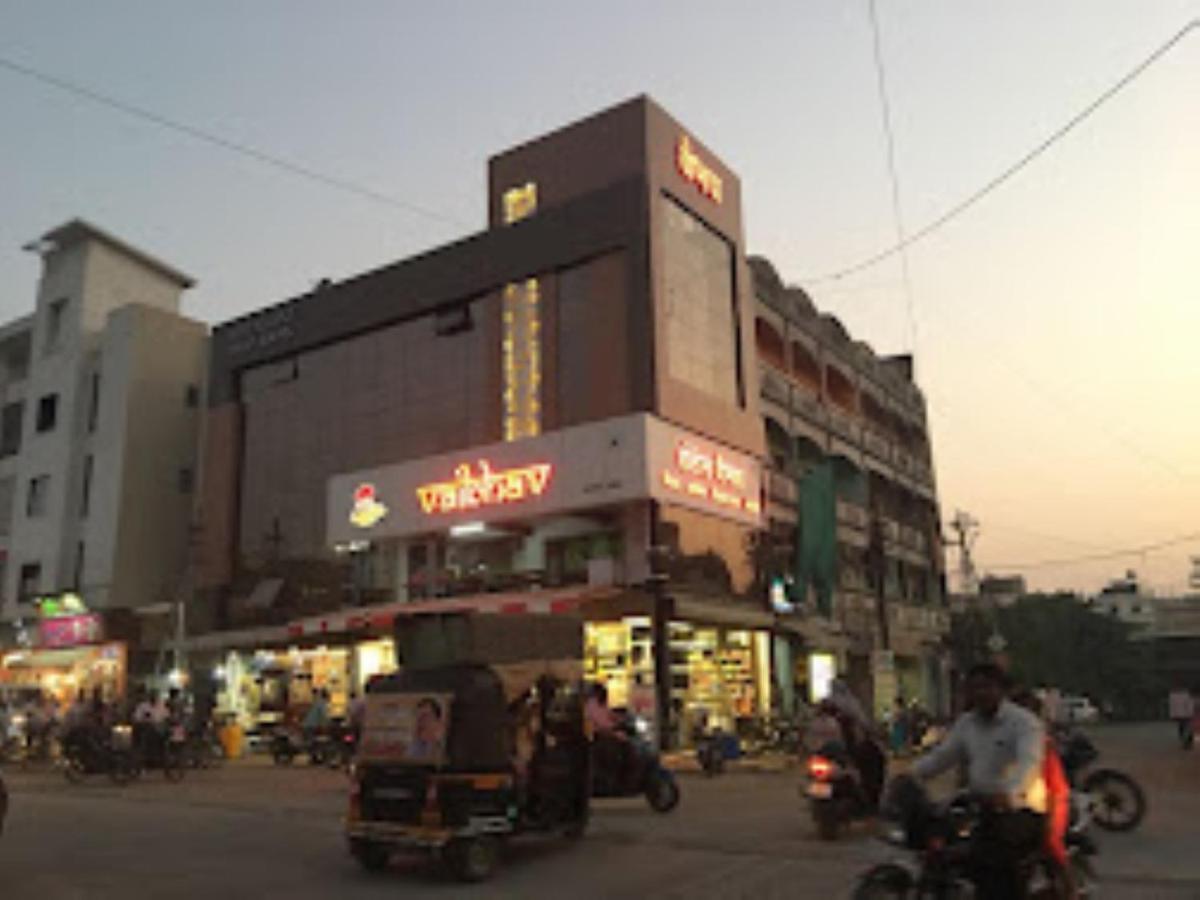Hotel Vaibhav,Akola Luaran gambar