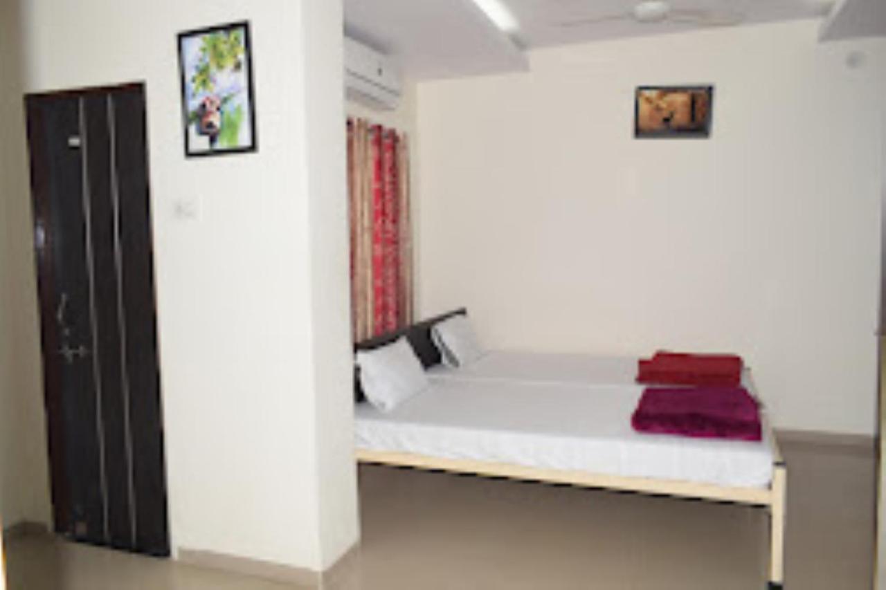 Hotel Vaibhav,Akola Luaran gambar