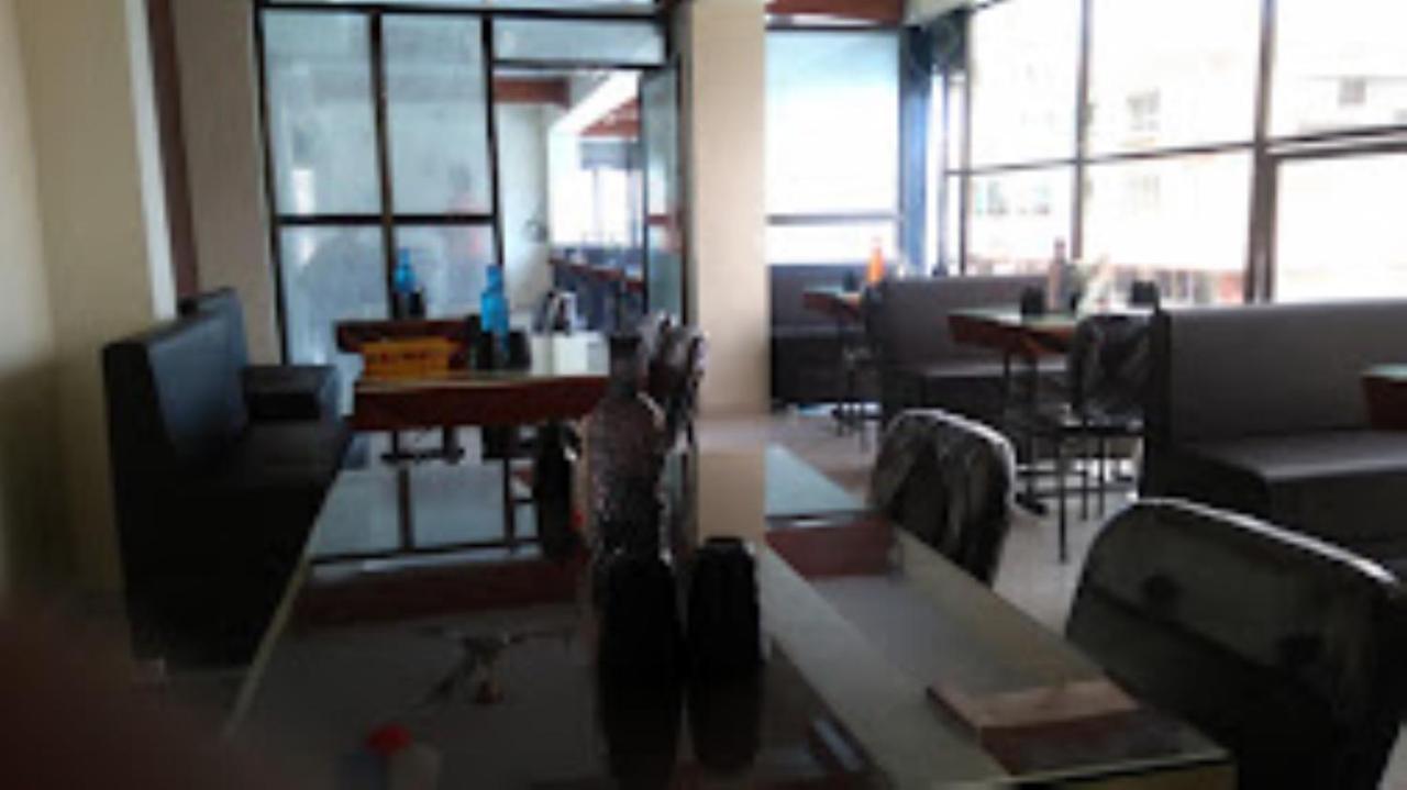 Hotel Vaibhav,Akola Luaran gambar